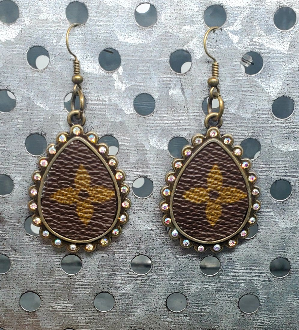 Revamped Designer Tear Drop
