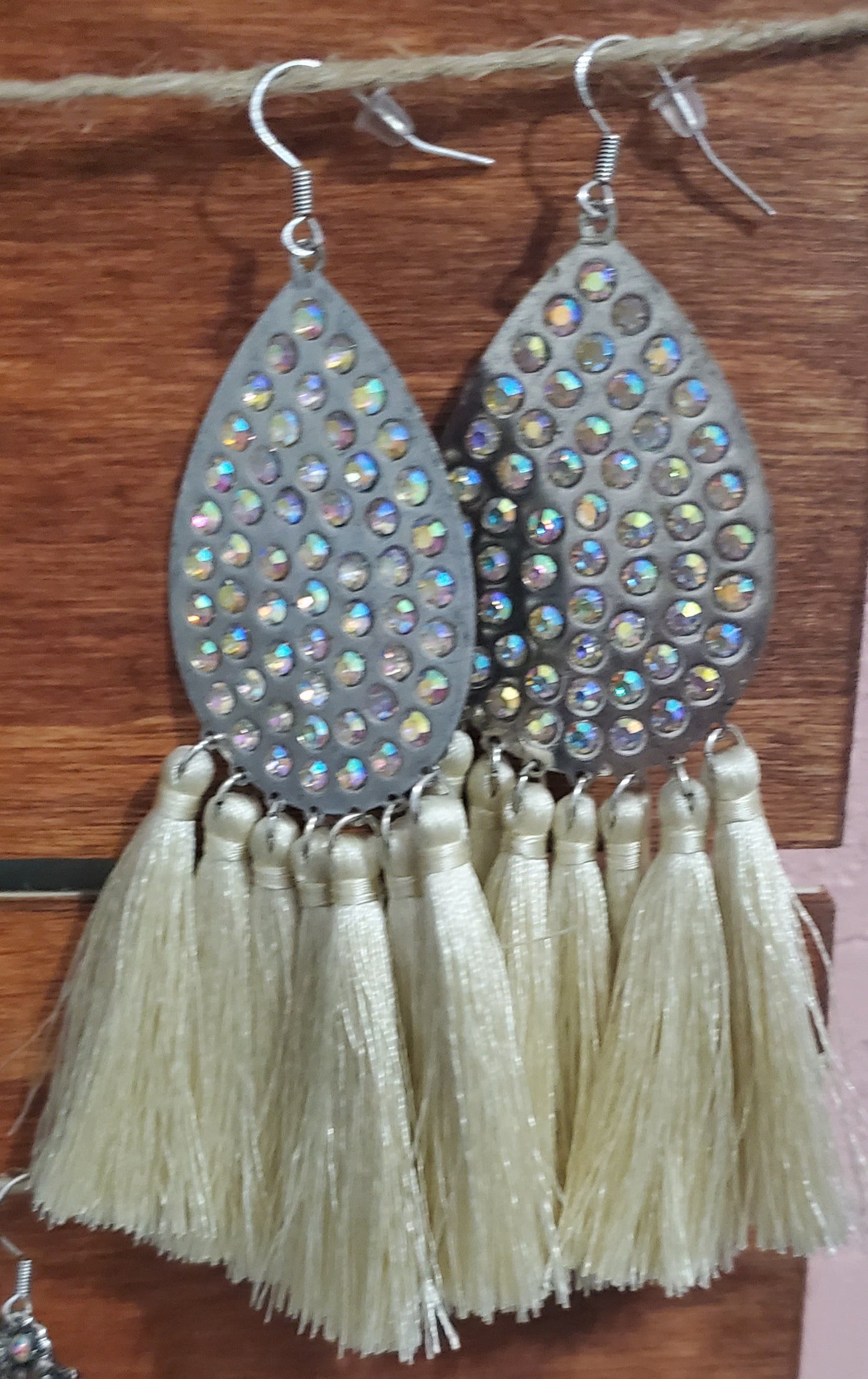 Tear Drop Tassel