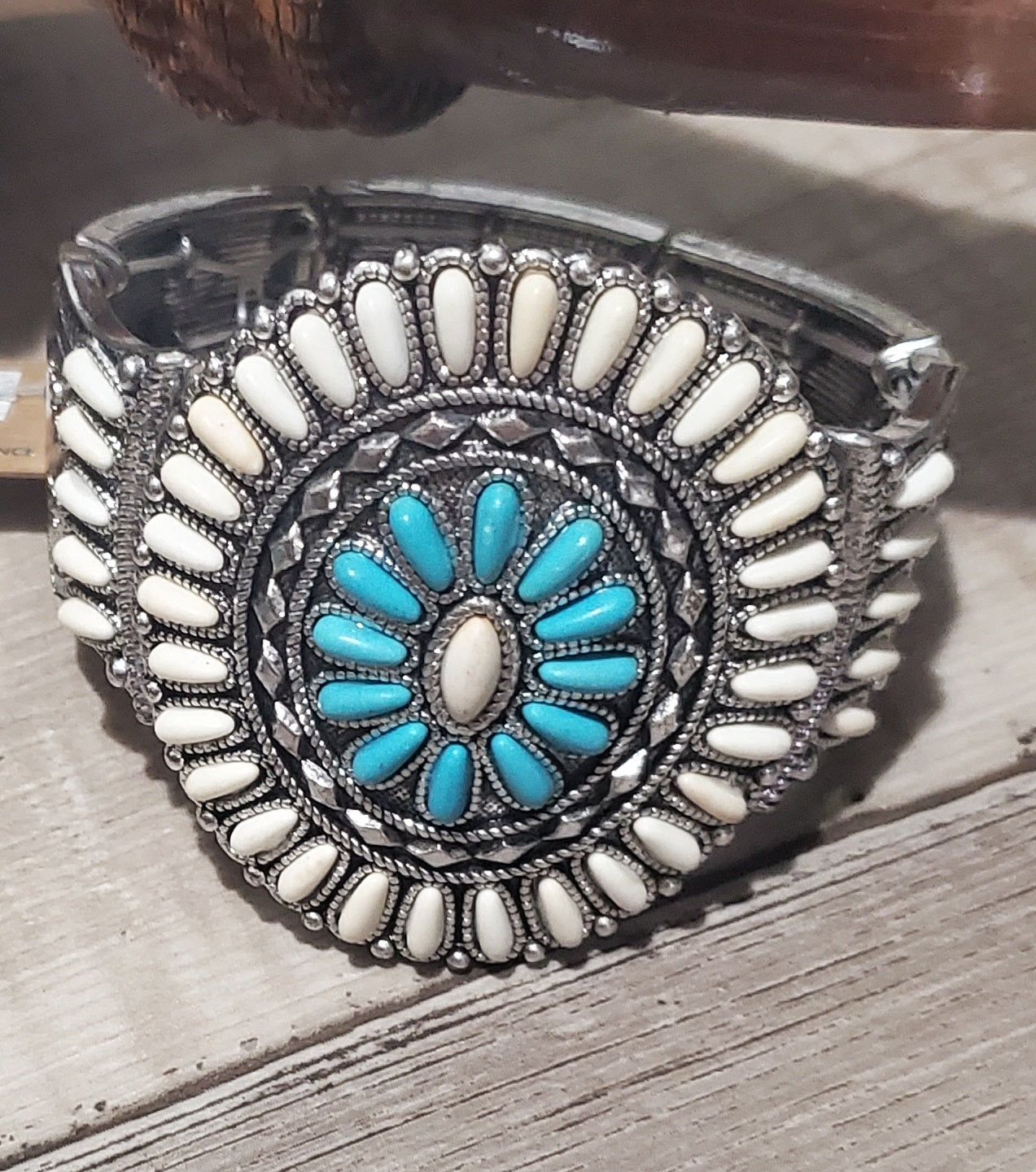 Round Blossom Bracelet