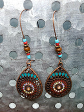 Load image into Gallery viewer, Dangle Catcher Earrings
